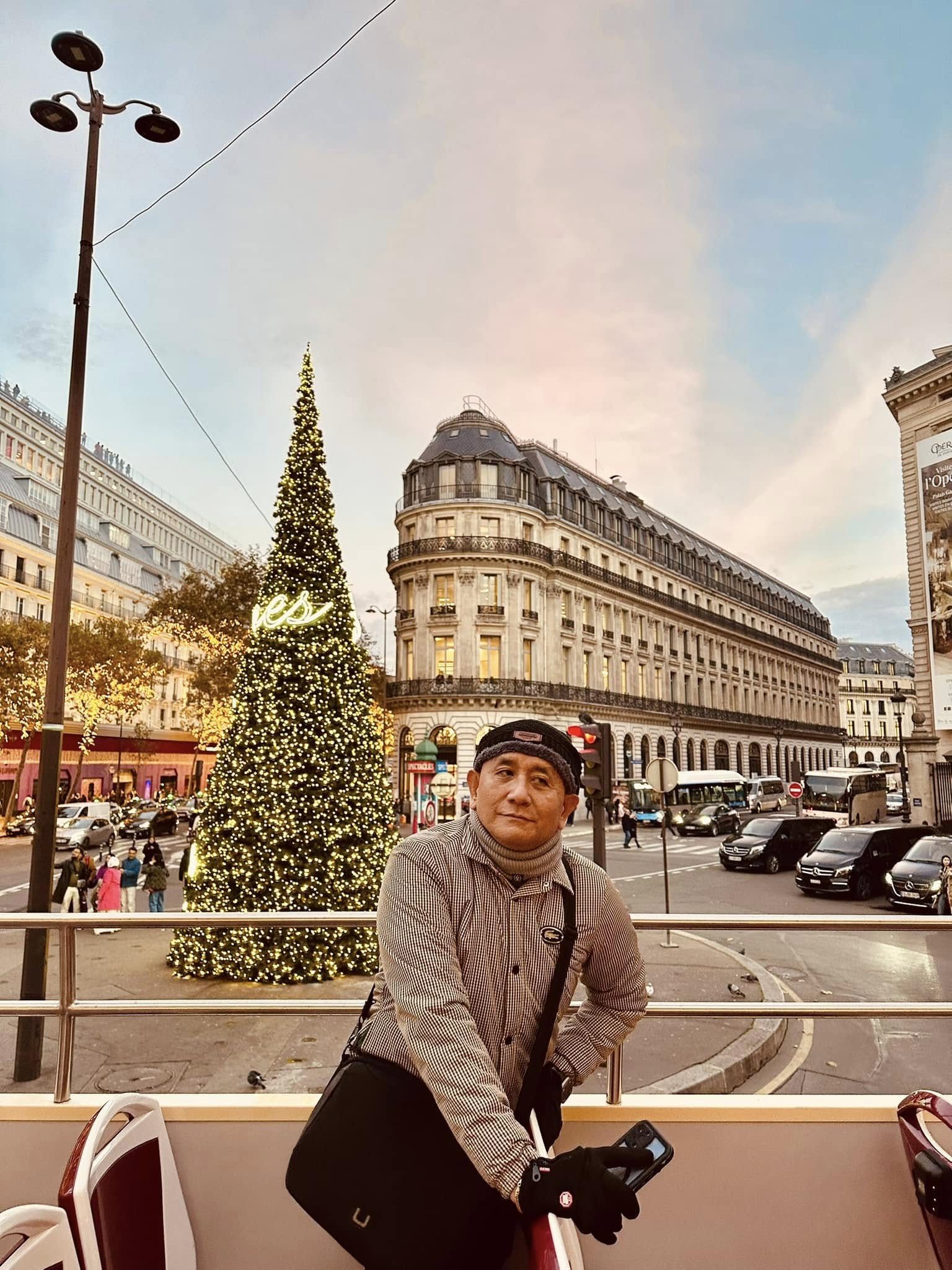 Exploring Paris Effortlessly with BigBus Tours
