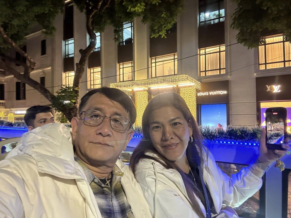 A Night in Hanoi: From Vincom Center Trần Duy Hưng to the City Streets